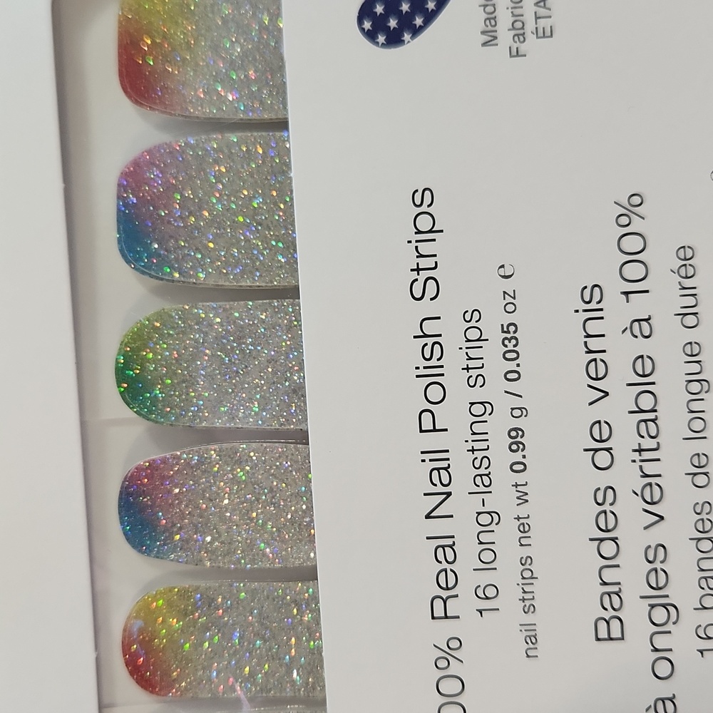 Color Street Throwing Shade - Picture 2 of 3